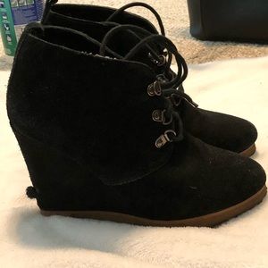 Steve Madden wedges